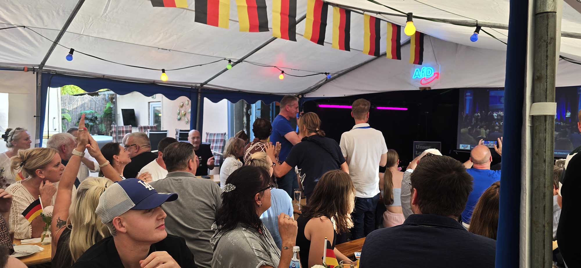 Gäste beim AfD Wahlabend in Neustadt an der Weinstraße